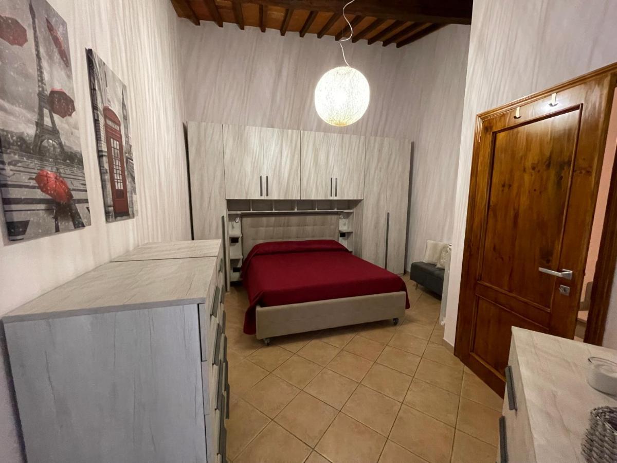 הוילה Ambra La Casa In Castello מראה חיצוני תמונה